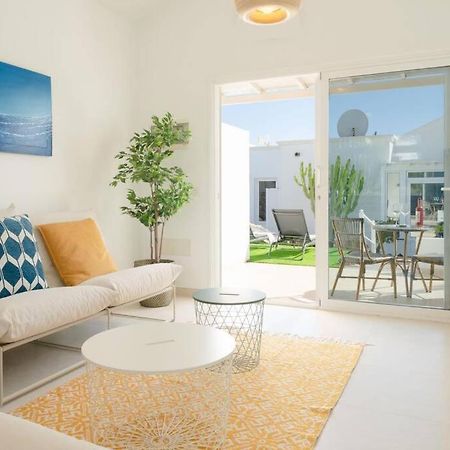 Luxurious Bungalow A2 In A Quiet Complex With Pool 100M From The Sea Charco del Palo Esterno foto