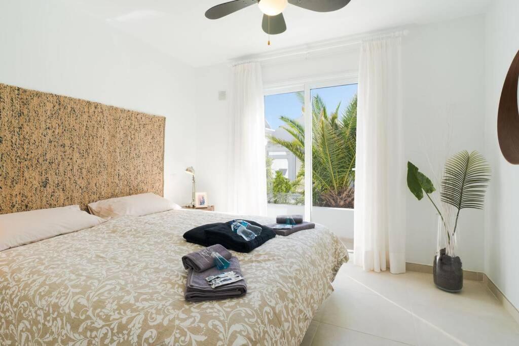 Luxurious Bungalow A2 In A Quiet Complex With Pool 100M From The Sea Charco del Palo Esterno foto