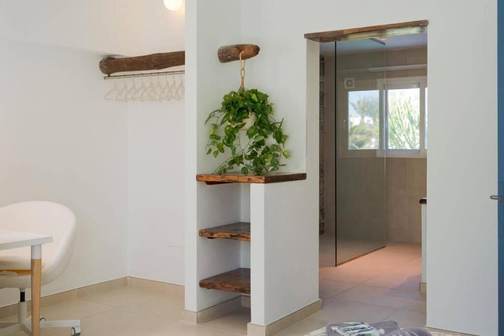 Luxurious Bungalow A2 In A Quiet Complex With Pool 100M From The Sea Charco del Palo Esterno foto